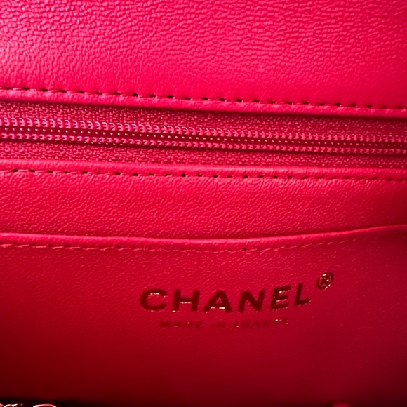 Sold! CHANEL MINI RECTANGULAR TOP HANDLE - Picture 5 of 7